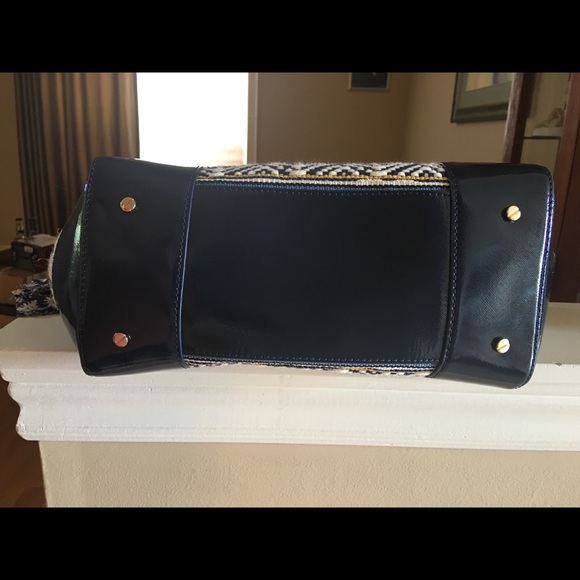 Tory Burch 3 piece luggage set - Picture 13 of 13